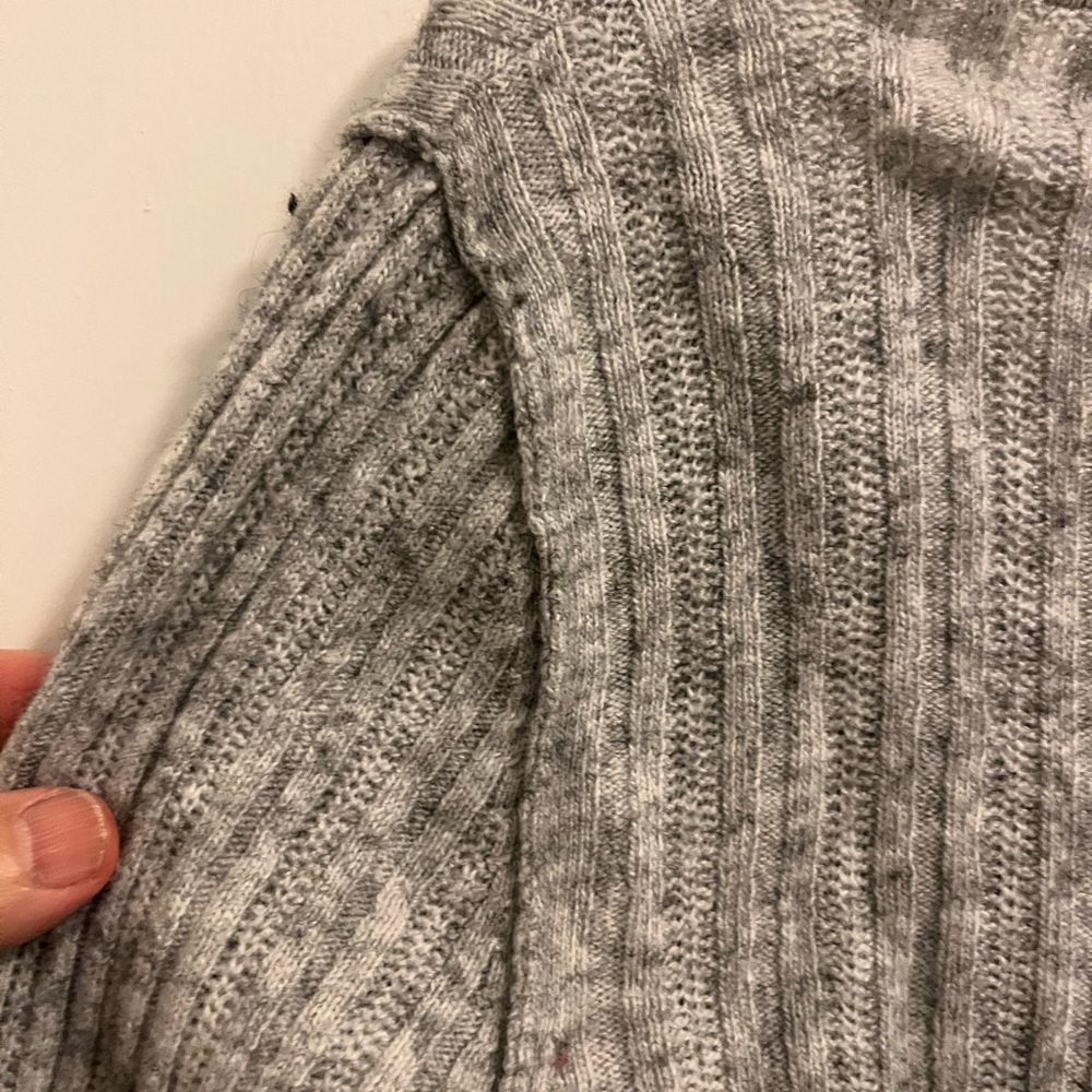 Mossimo Supply Co. SzM Marled Gray Y2K Long Sleeve Rabbit Hair, Wool Blend Top - Picture 6 of 10